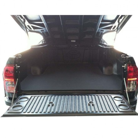 Rubber laadvloermat Toyota Hilux 4-deurs 2015-heden Rubber laadvloermat Toyota Hilux 4-deurs 2015-heden