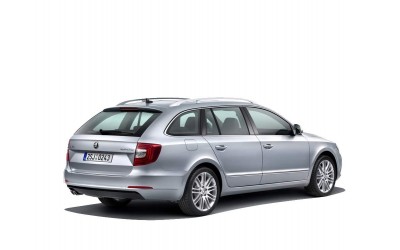 Skoda Superb Combi 2009-heden